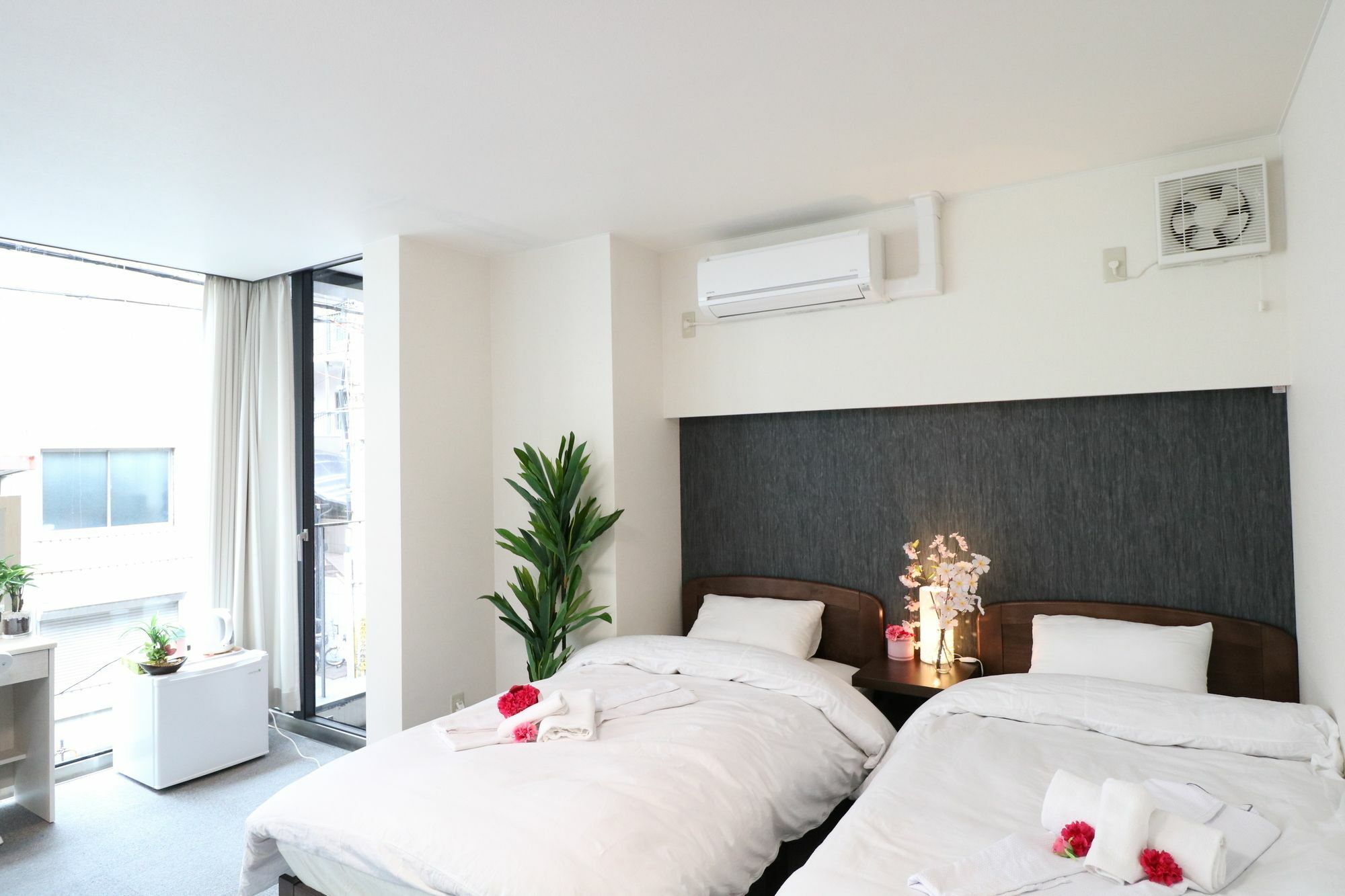 Sakuragawa Riverside Hotel Ōsaka Extérieur photo